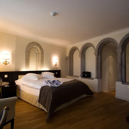 Chateau D'Ouchy-2